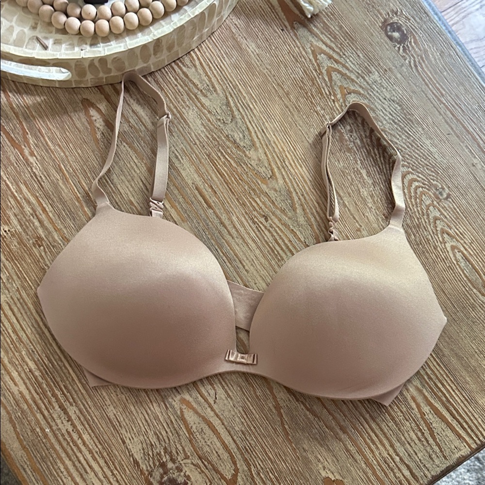Victoria's Secret Tan T-Shirt Bra Smooth Molded Cup